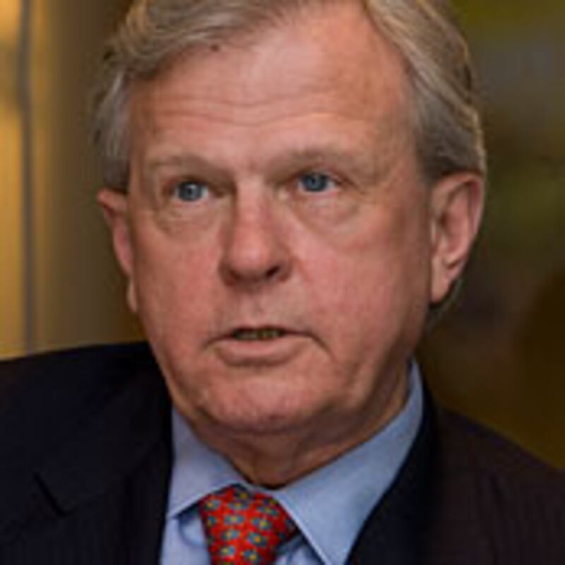 articles/2009/12/22/a-chilly-republican-welcome/sarlin-parker-griffith_70914_gswt4f