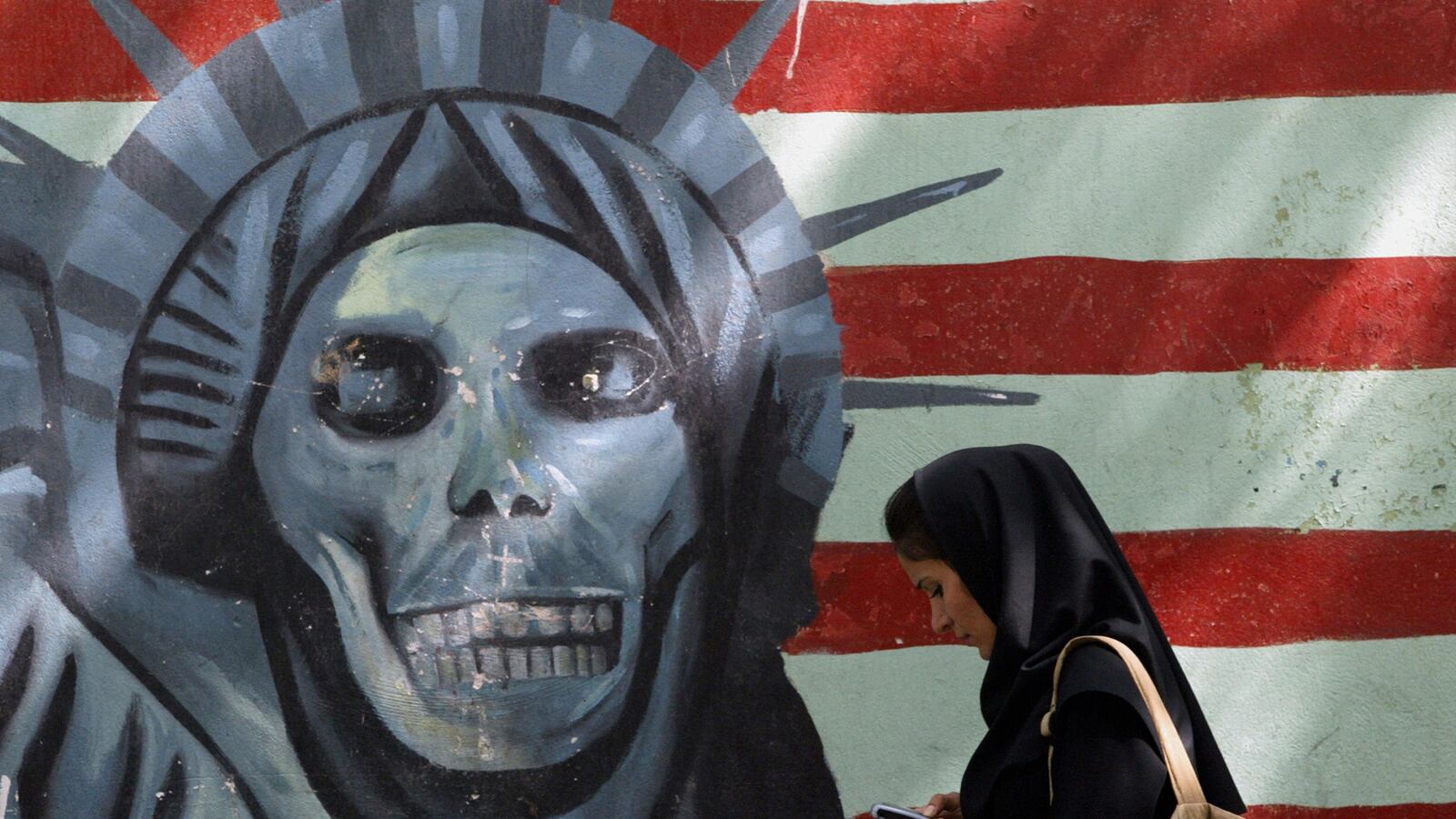 articles/2015/04/01/the-iran-talks-nuclear-schizophrenia/150331-dickey-iran-tease_wj74ck