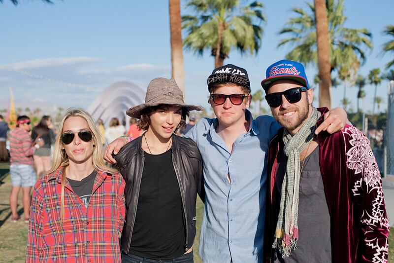 galleries/2012/04/16/the-fresh-faces-of-coachella-2012-photos/coachella-cuties-2012-2_v1gax5