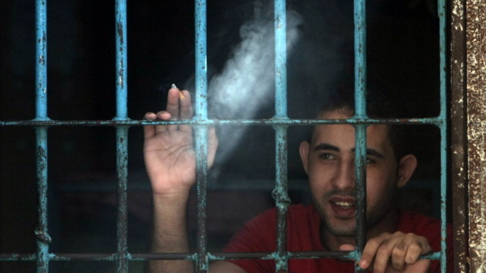 articles/2012/10/04/the-right-to-remain-silent/hamas-jail-openz_nsliw5