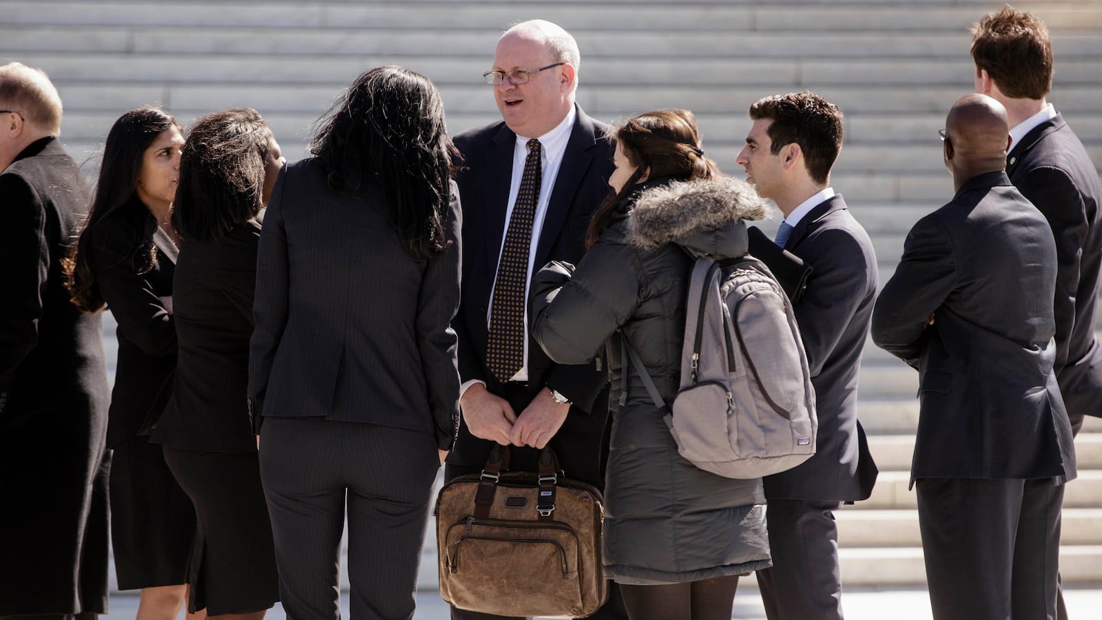 articles/2016/03/24/two-parties-one-winner-shouldn-t-trump-one-person-one-vote/160324-peace-redistricting-tease_gsqjca