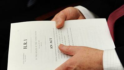 cheats/2009/02/11/stimulus-deal-reached/stimulus-bill_q8nyx7