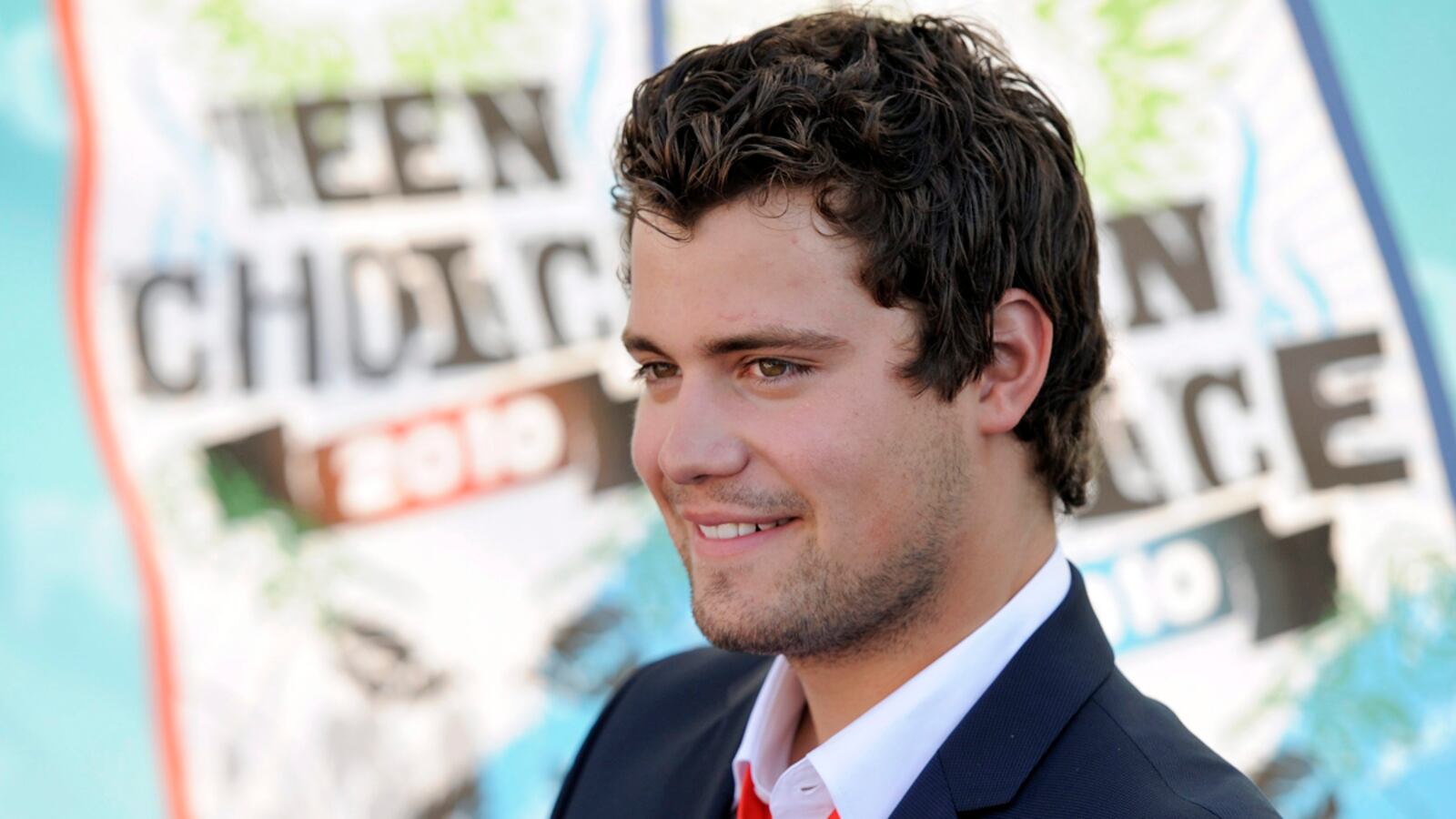 cheats/2011/09/22/levi-sarah-palin-had-a-cougar-crush/levi-johnston-cheat_cmsdtt