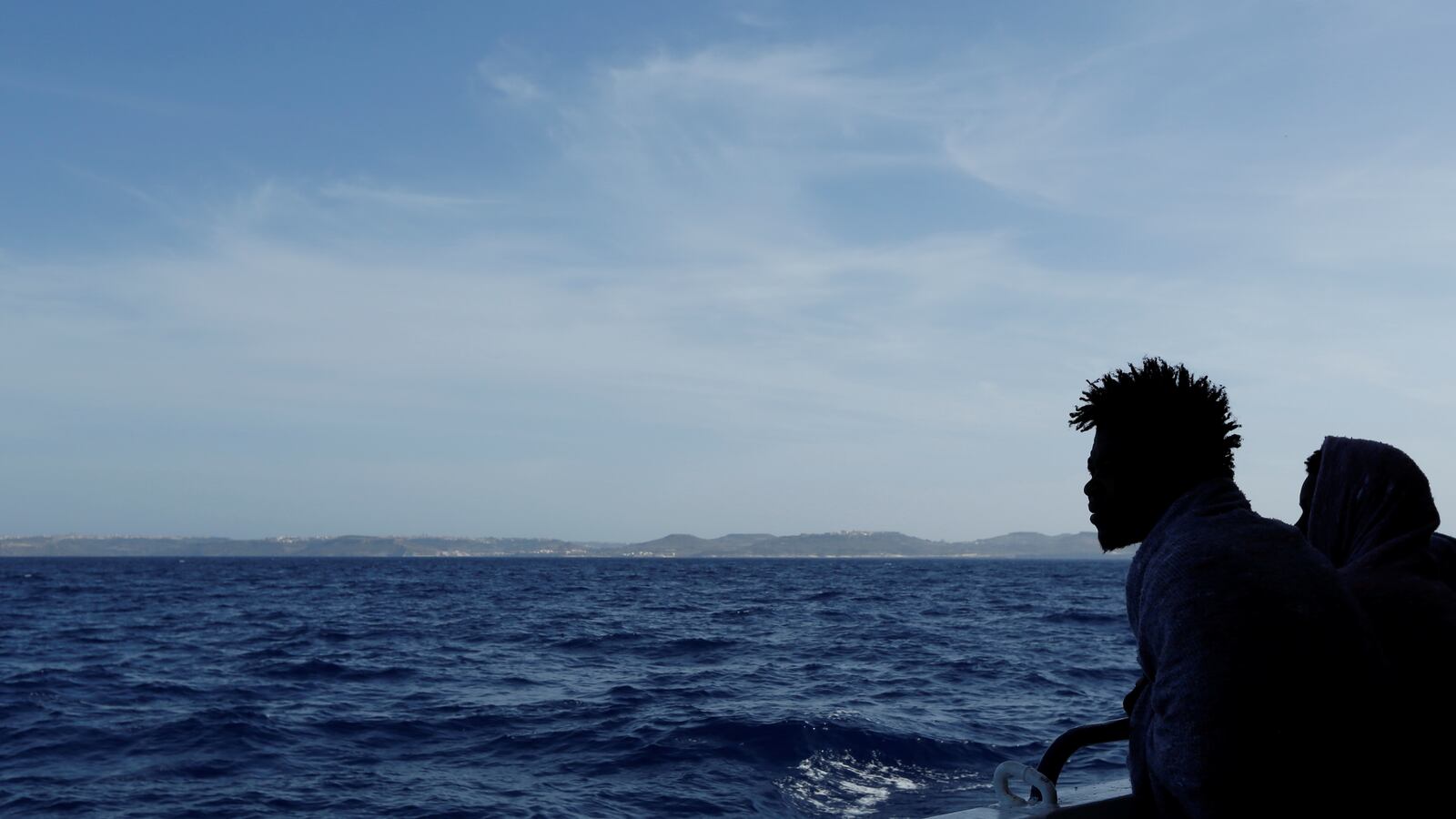 cheats/2017/05/09/250-missing-in-mediterranean-shipwrecks/170509-migrants-shipwreck_sel93h