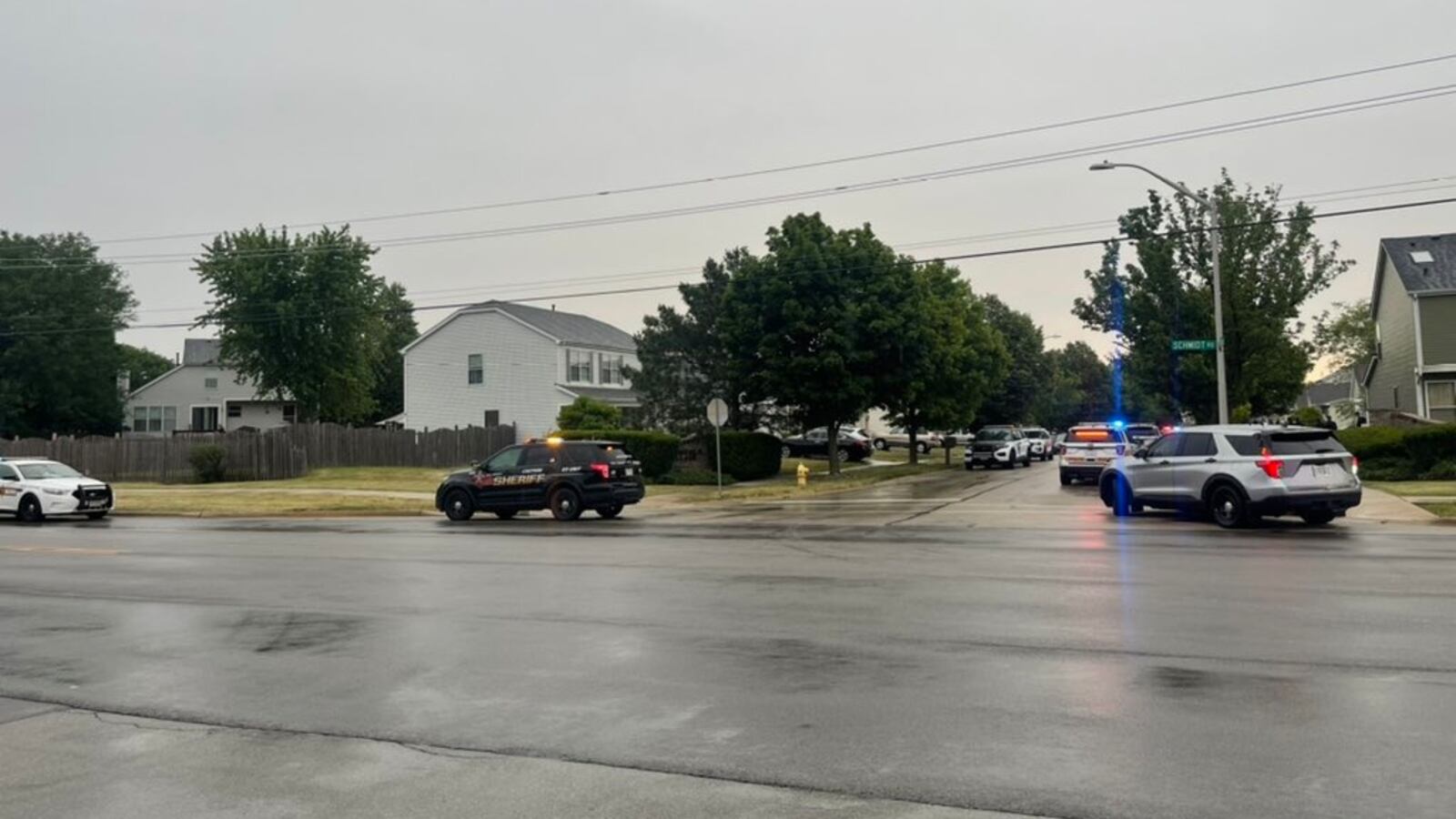 FWGriQ-UYAYu7vR_tt3vhh