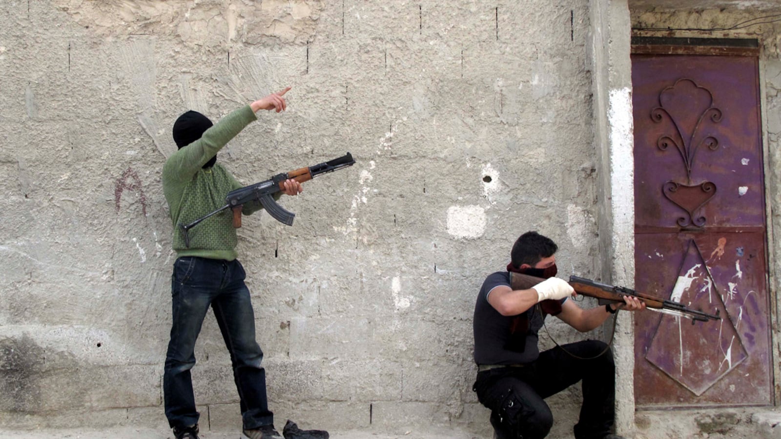 cheats/2012/04/05/syria-attacks-damascus-suburb/syria-government-troops-continue-attacks-damascus-cheat_scjxus