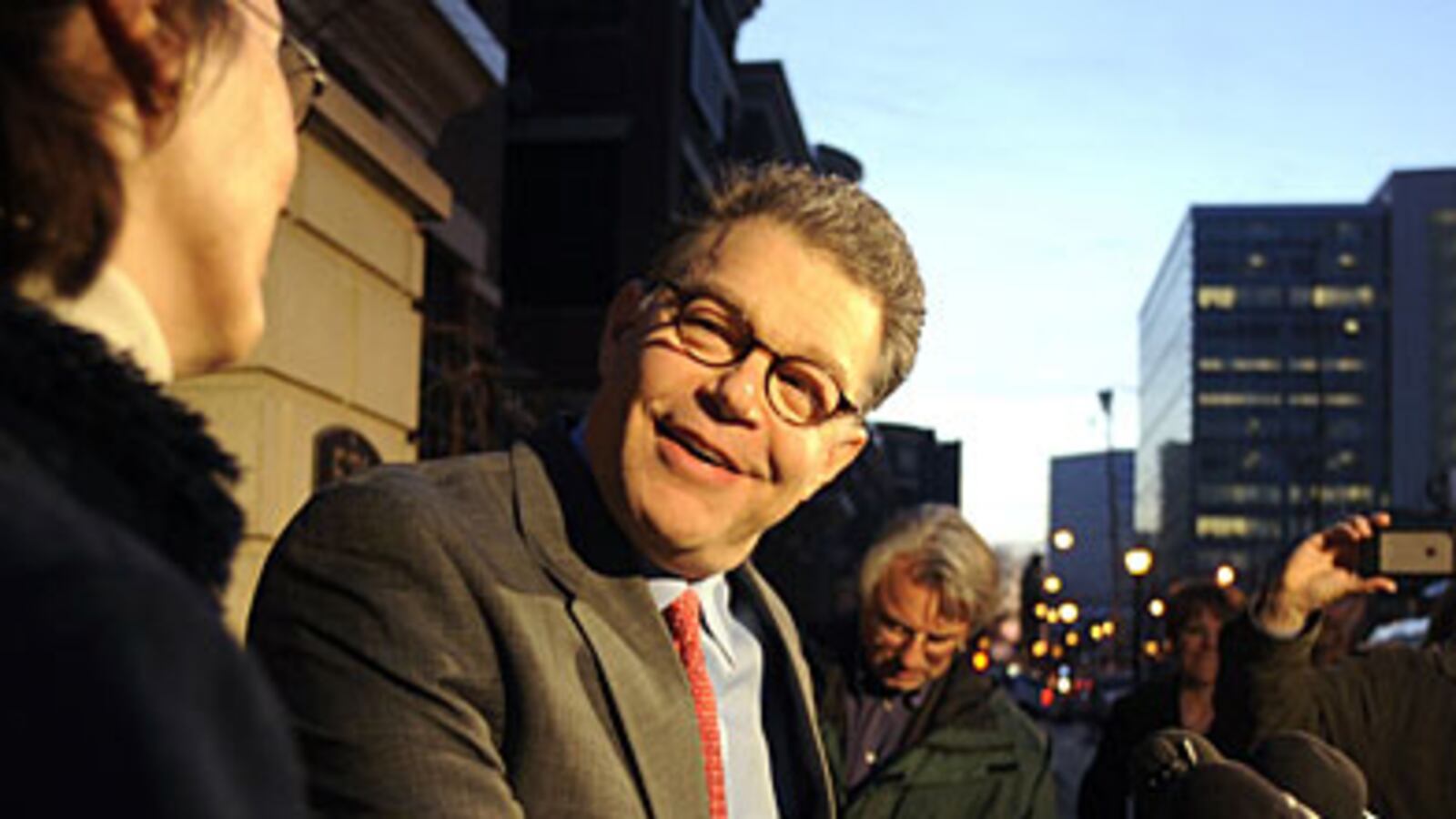 cheats/2009/04/13/court-hands-franken-senate-victory/sen-franken_r3m8bz