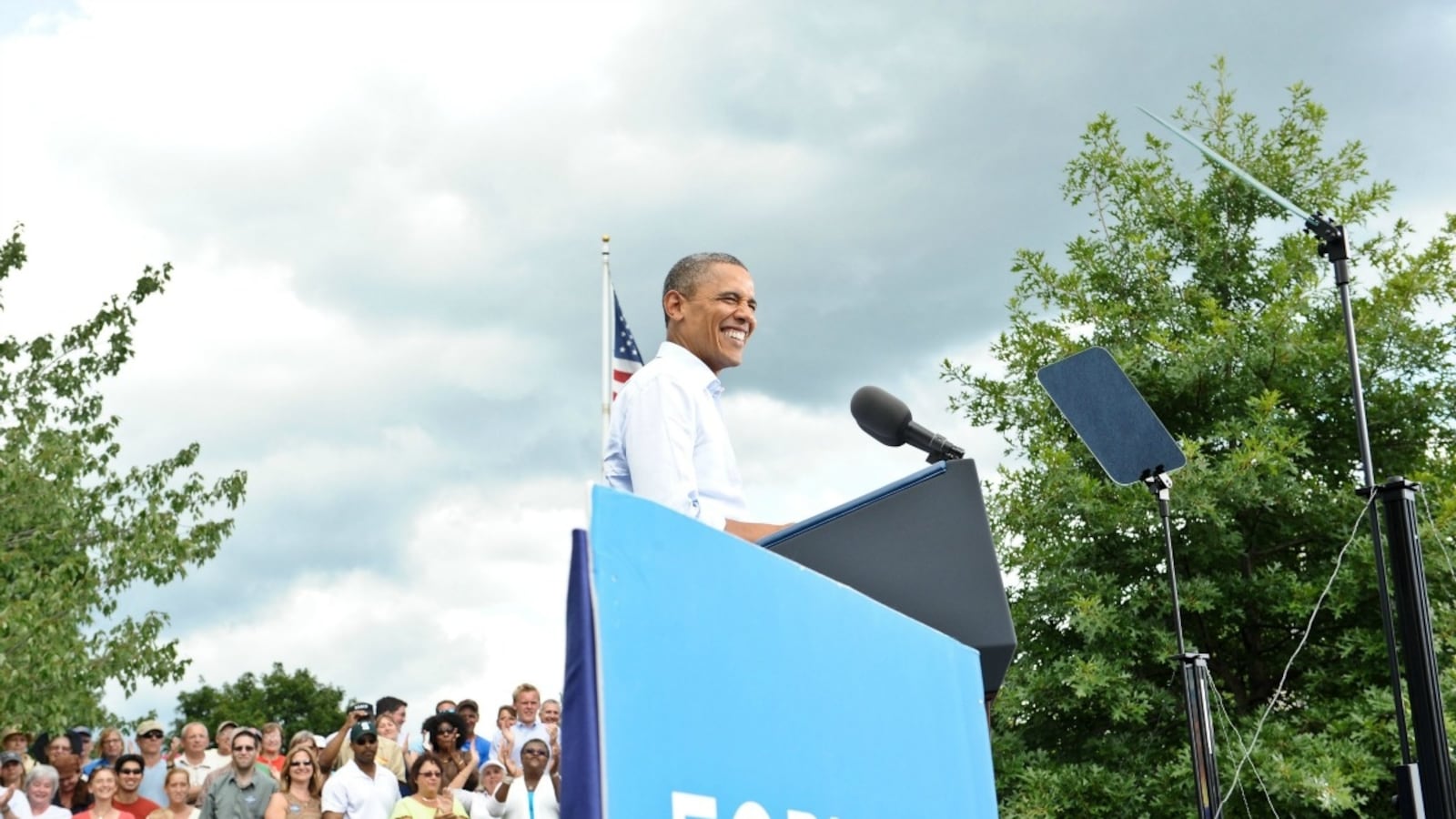 cheats/2012/08/18/obama-attacks-ryan-s-tax-plan/obama-taxes-cheat_c9l2ld