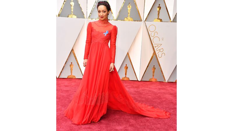 171222-Ruth-negga-ocars_lds3wi