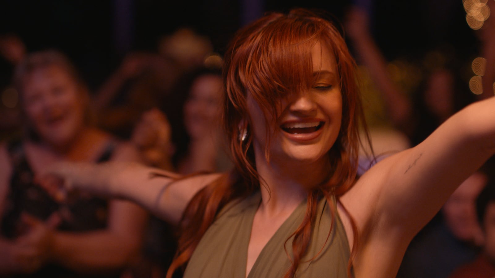 Leah McKendrick as Nellie Robinson in Scrambled