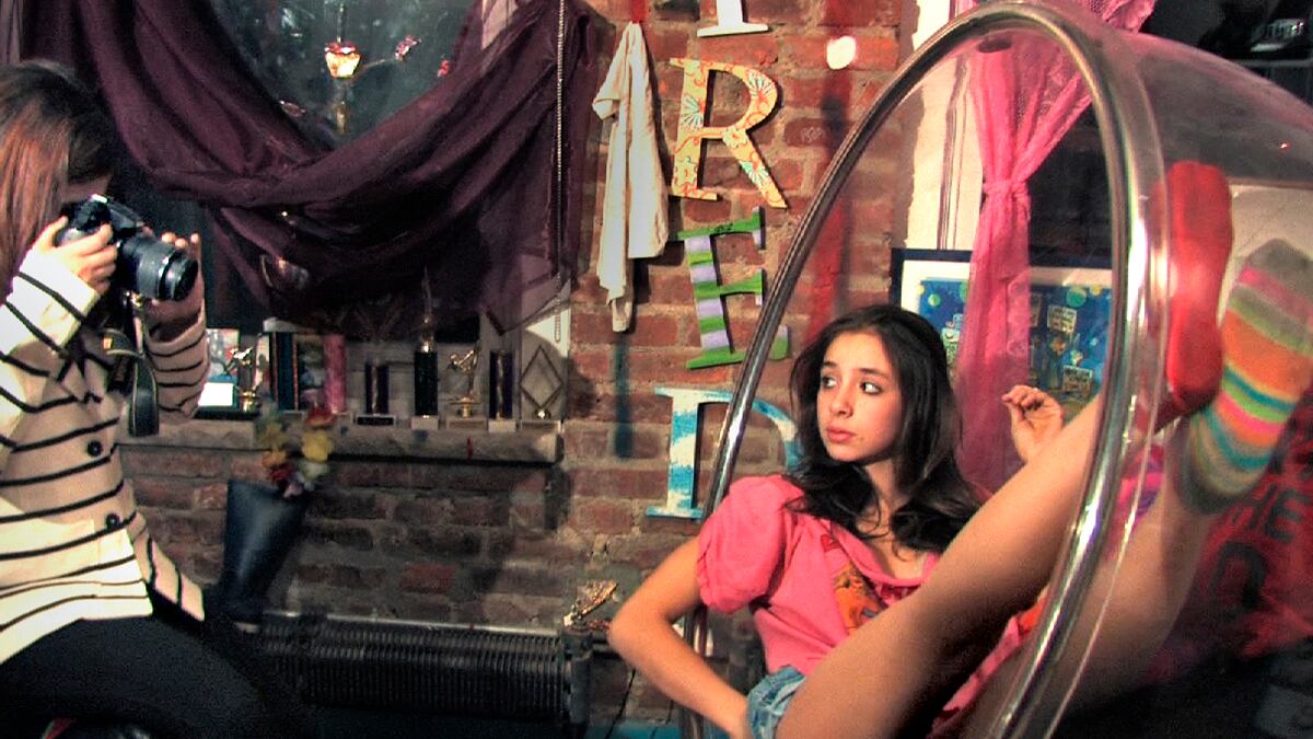 articles/2012/04/26/sexy-baby-documents-how-the-cyber-age-changed-women-and-sex/stern-sexy-baby-tease_ikpaak