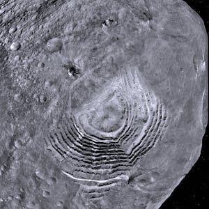 230128-tran-astroid-mine-hero_idhzex