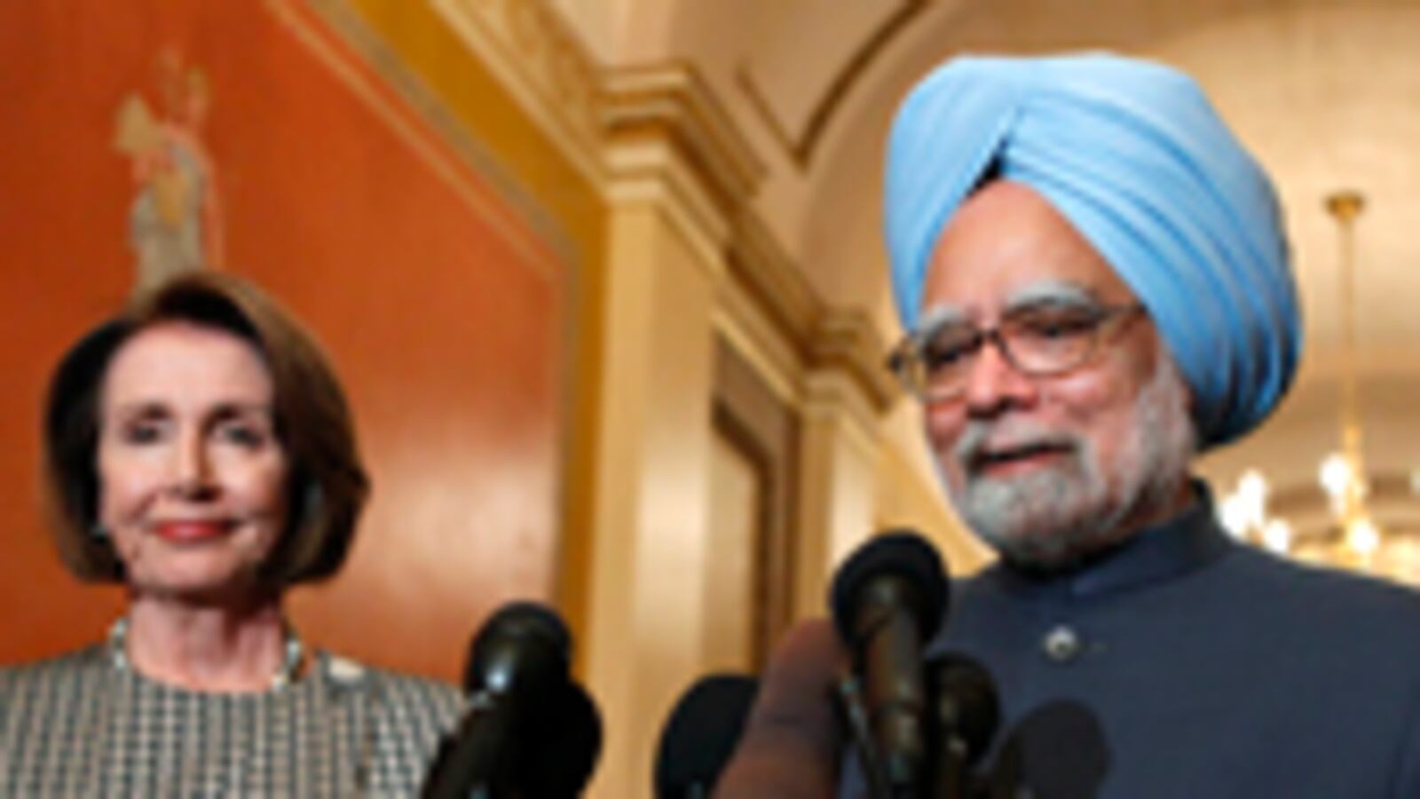 articles/2009/11/24/obamas-forgotten-friends/varadarajan-manmohan-singh_65001_ksnnwp