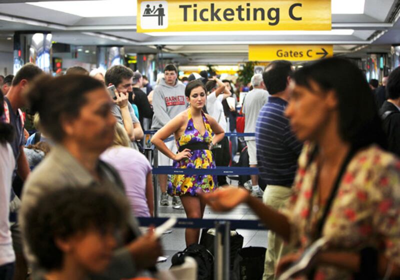 galleries/2009/11/19/america-s-airports-ranked-from-first-to-worst/airports---20-laguardia-airport_wkhsk0