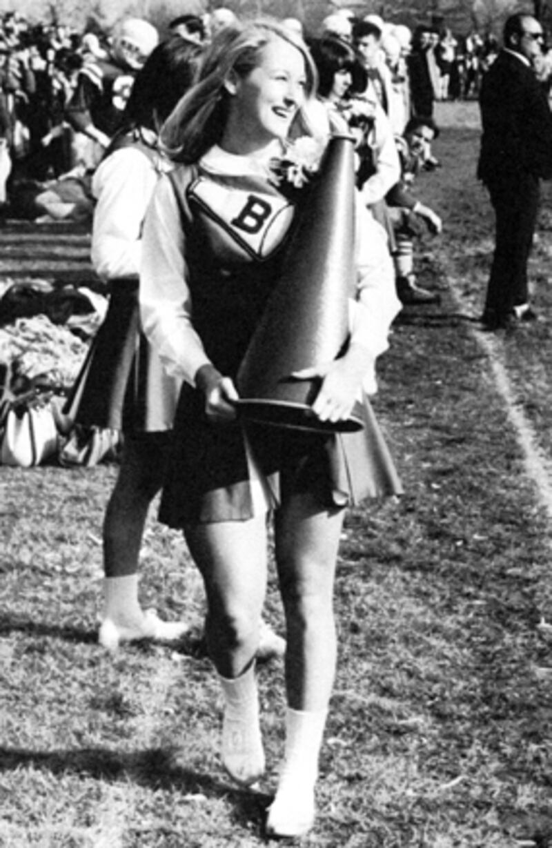 galleries/2009/11/01/celebrity-homecoming-queens-and-kings/celeb-homecoming-winners---meryl-streep-1_ap0y97