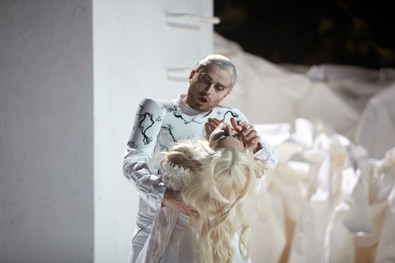 galleries/2012/05/20/don-giovanni-at-la-phil-rodarte-costumes-frank-gehry-set-design-photos/Pavol-Breslik-Don-Ottavio-and-Carmela-Remigio-Donna-Anna-Autumn-de-Wilde_zjoqib