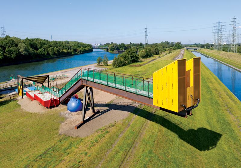 galleries/2011/06/06/marjetica-potrc/marjetica-potrc-gallery-1_d6kfqp