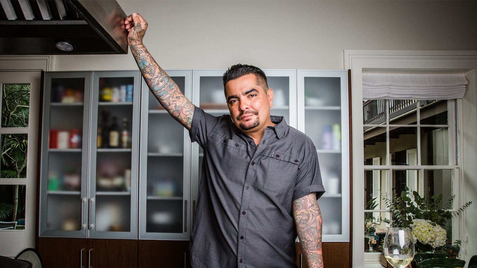 191007-Rothbaum-Aaron-Sanchez-tease_o1x6d1