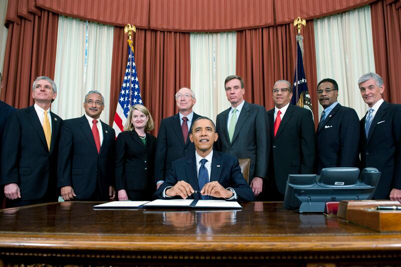 articles/2011/11/30/economists-obama-could-create-jobs-by-designating-more-national-parks/obama-national-park-pressure-stone_rg7bks