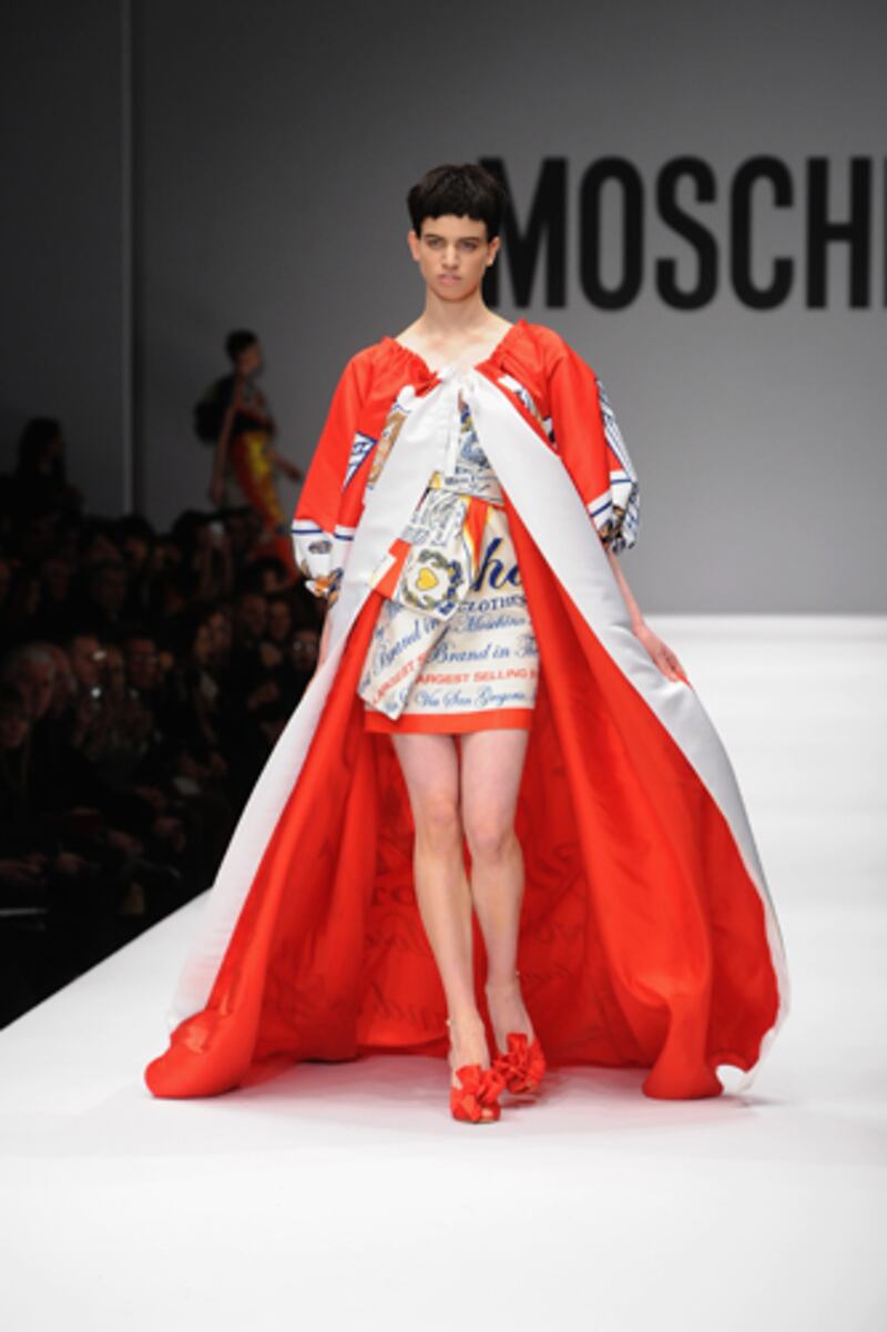 galleries/2014/02/21/moschino-s-ode-to-junk-food-at-milan-fashion-week/140220-cunningham-moschino-gal8_fyfgjf