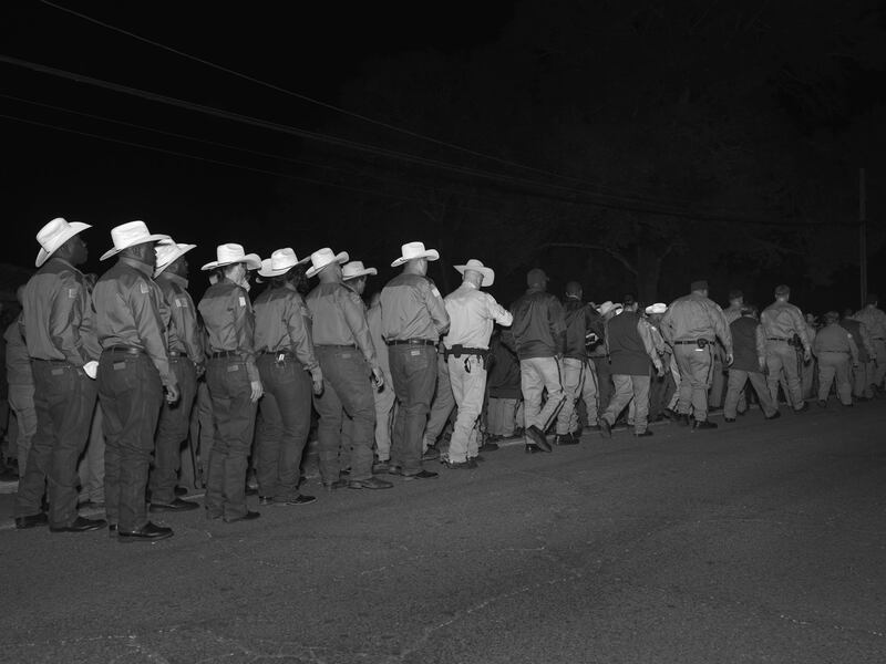 galleries/2015/02/09/alec-soth-s-songbook-of-america/150206-alec-soth-07_sek0ma