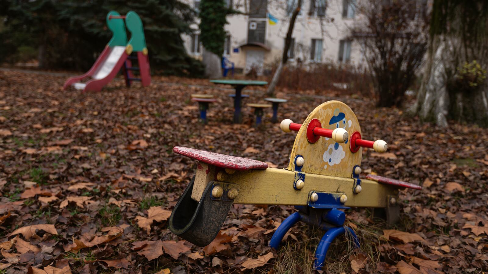 230101-ukraine-toddlers-missing-tease_cl8clu