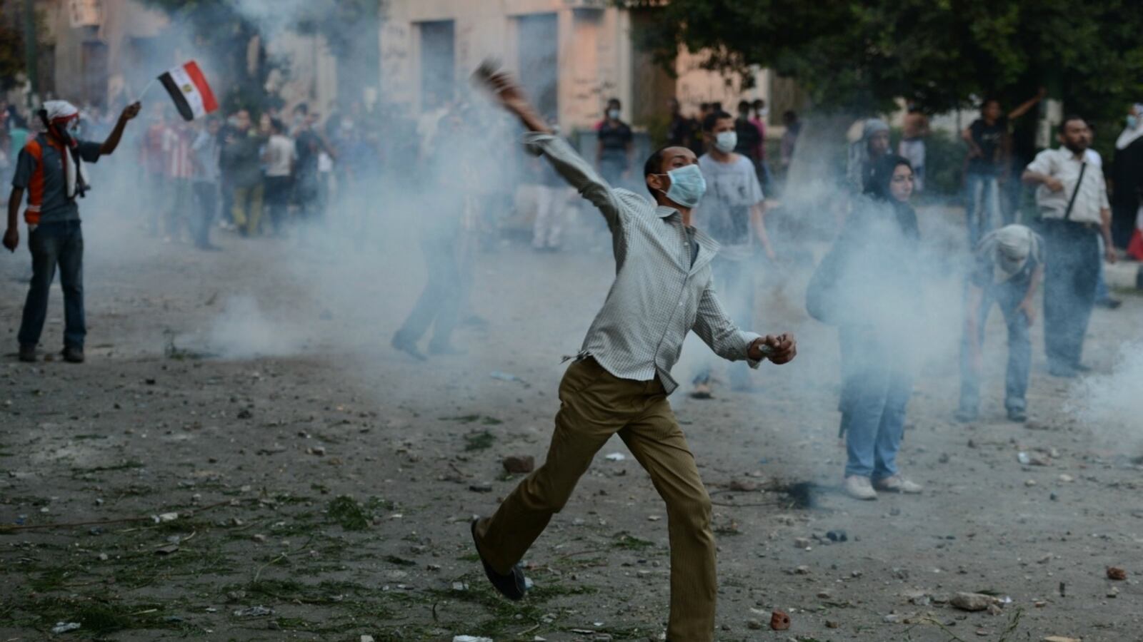 cheats/2012/09/15/u-s-planning-for-ongoing-protests/egypt-riots-cheat_qigntb