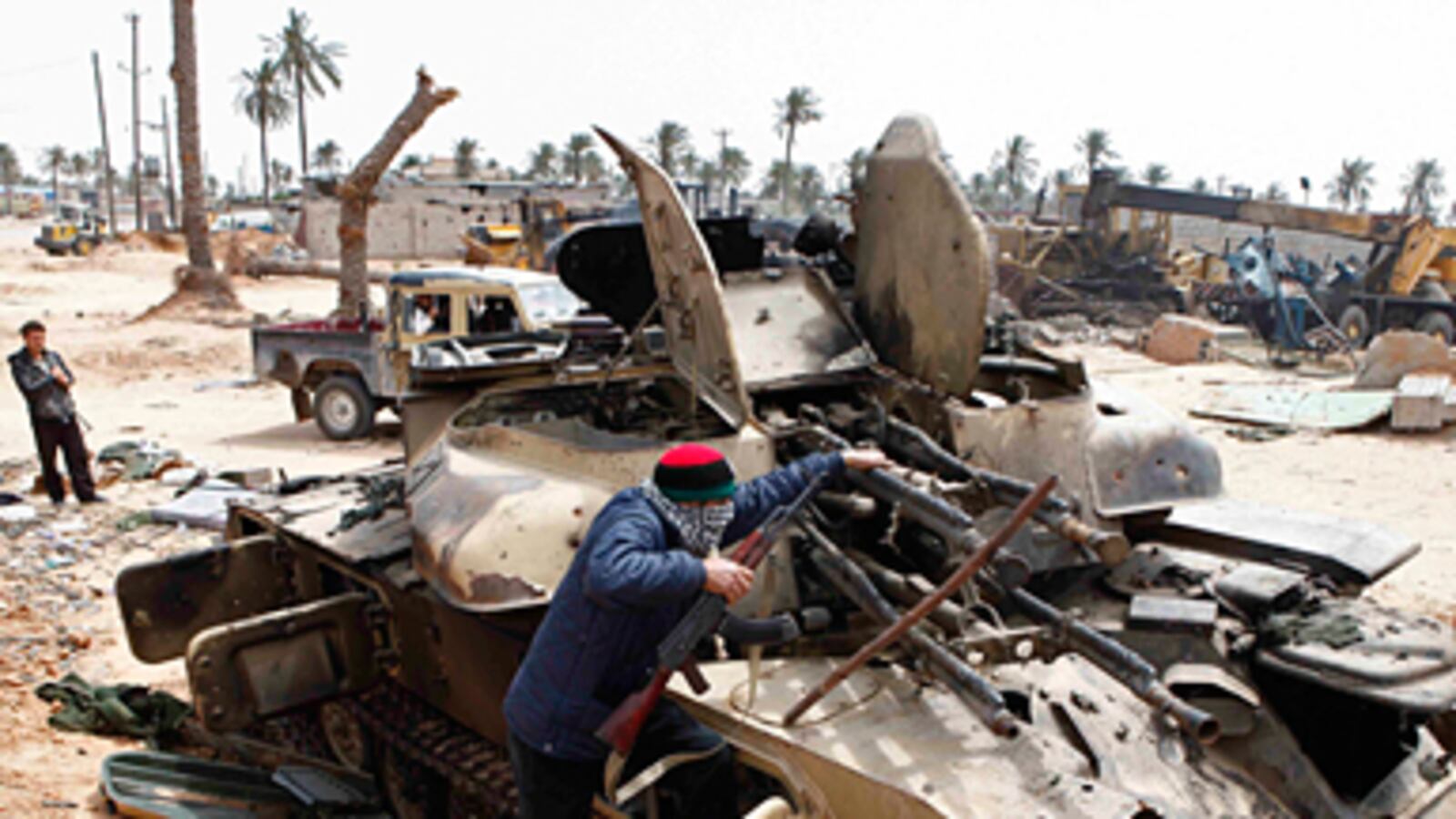 cheats/2011/04/22/libya-army-to-lsquopull-outrsquo-of-misrata/libyan-army-misrata_ladltl
