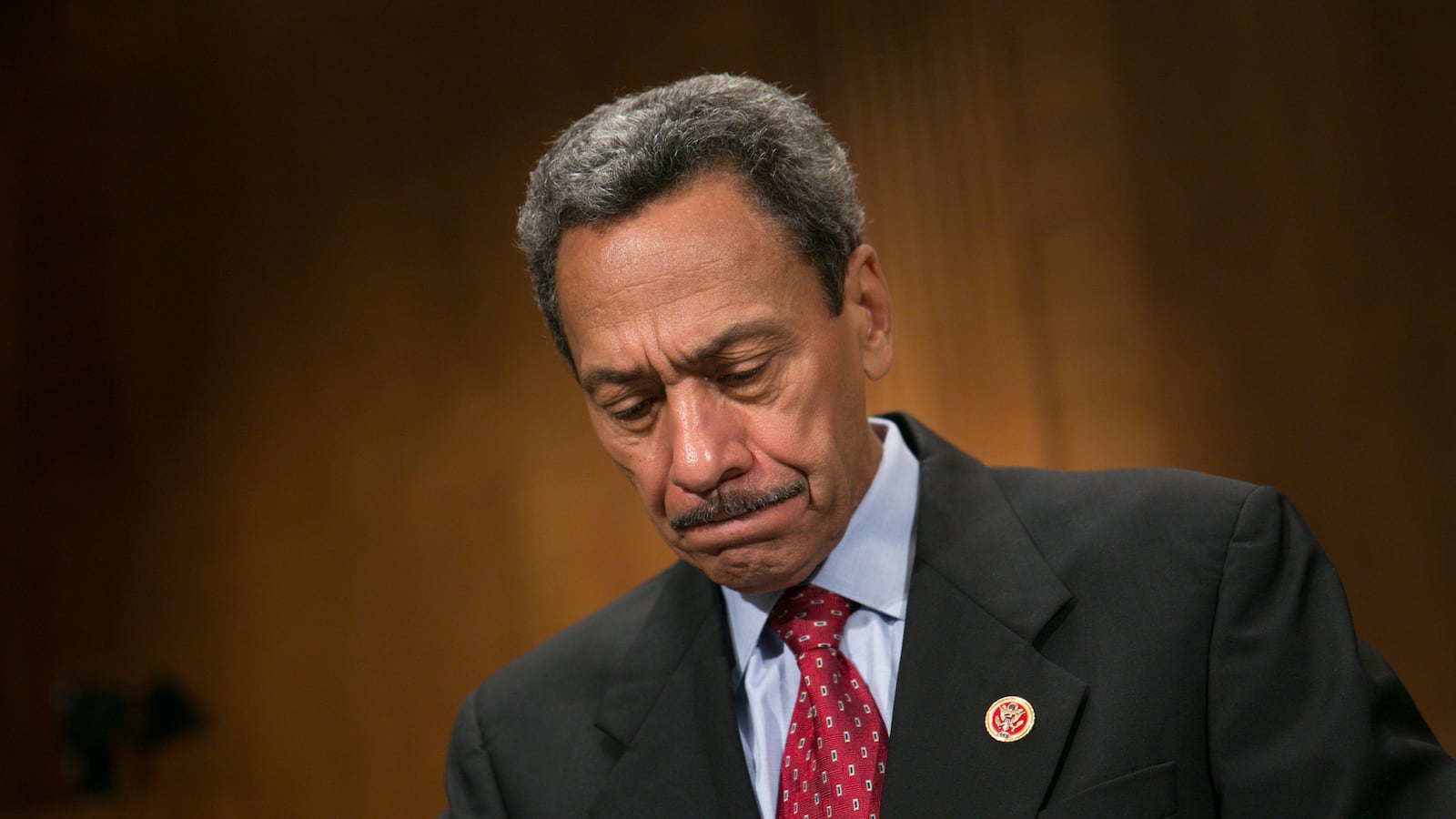 articles/2013/10/31/why-democrats-should-end-nomination-filibusters/131031-bouie-gop-tease_owu4dc