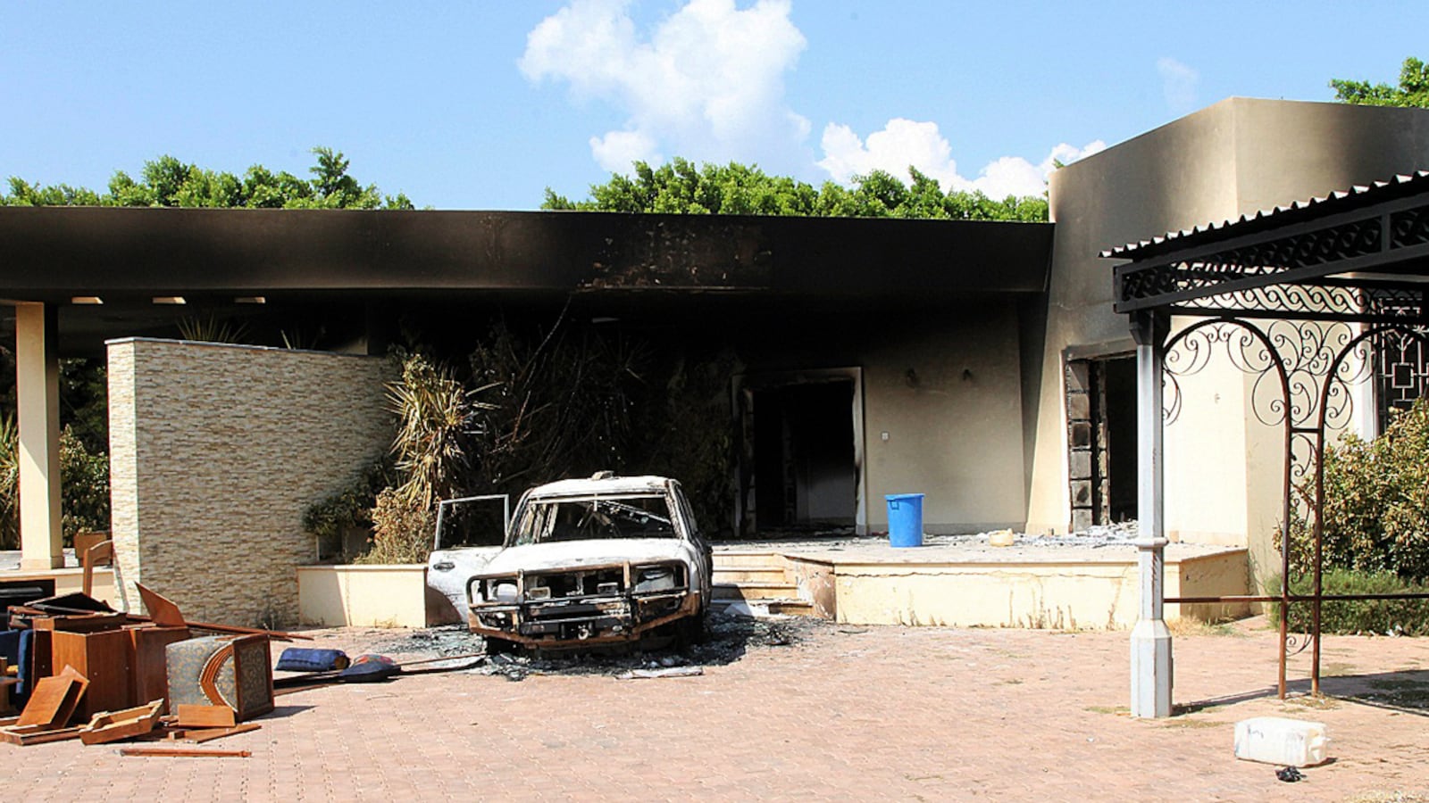 cheats/2012/10/12/libya-becomes-new-gop-front/us-embassy-libya-attack-cheat_bxoron