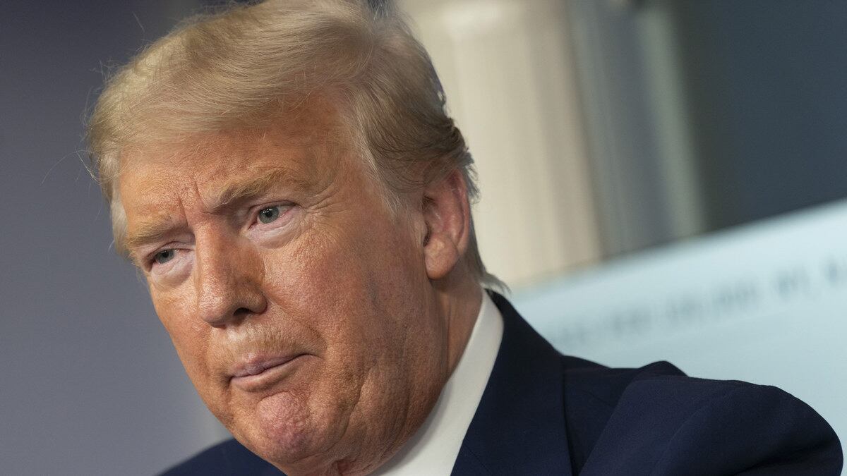 200403-lewis-trump-bungle-hero_1_vhk3ne