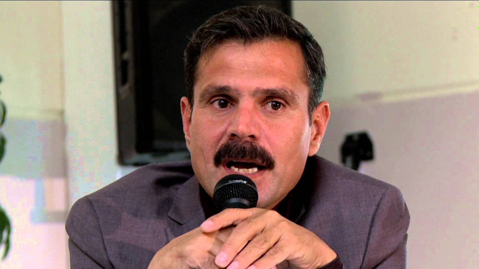 articles/2015/05/10/a-yazidi-super-hero-who-won-t-go-away/150509-toorn-yazidi-hero-tease_yz24gx