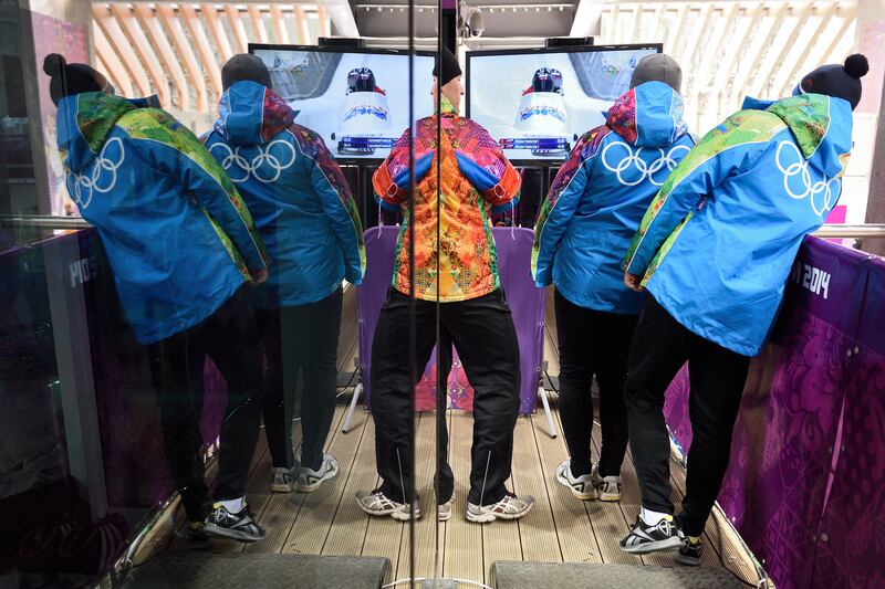 galleries/2014/02/20/sochi-olympic-games-february-20-2014-photos/140220-sochi-gal-2_ub9yej