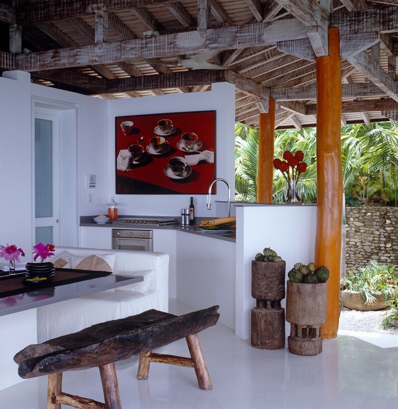 galleries/2013/08/31/omg-i-want-this-house-venezuela/130829-omg-venezuela9_qkqbr7