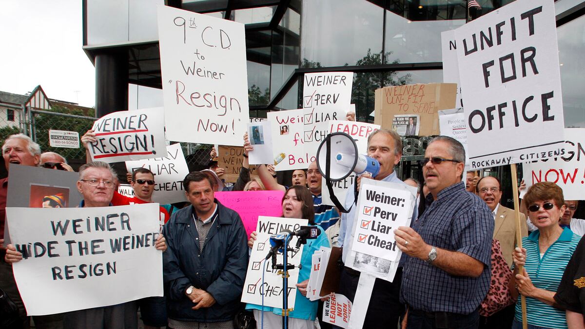 articles/2011/06/14/the-democrats-ridiculous-double-standard-on-weiner-and-clinton0/weiner-resignation-medved_wnmcz4