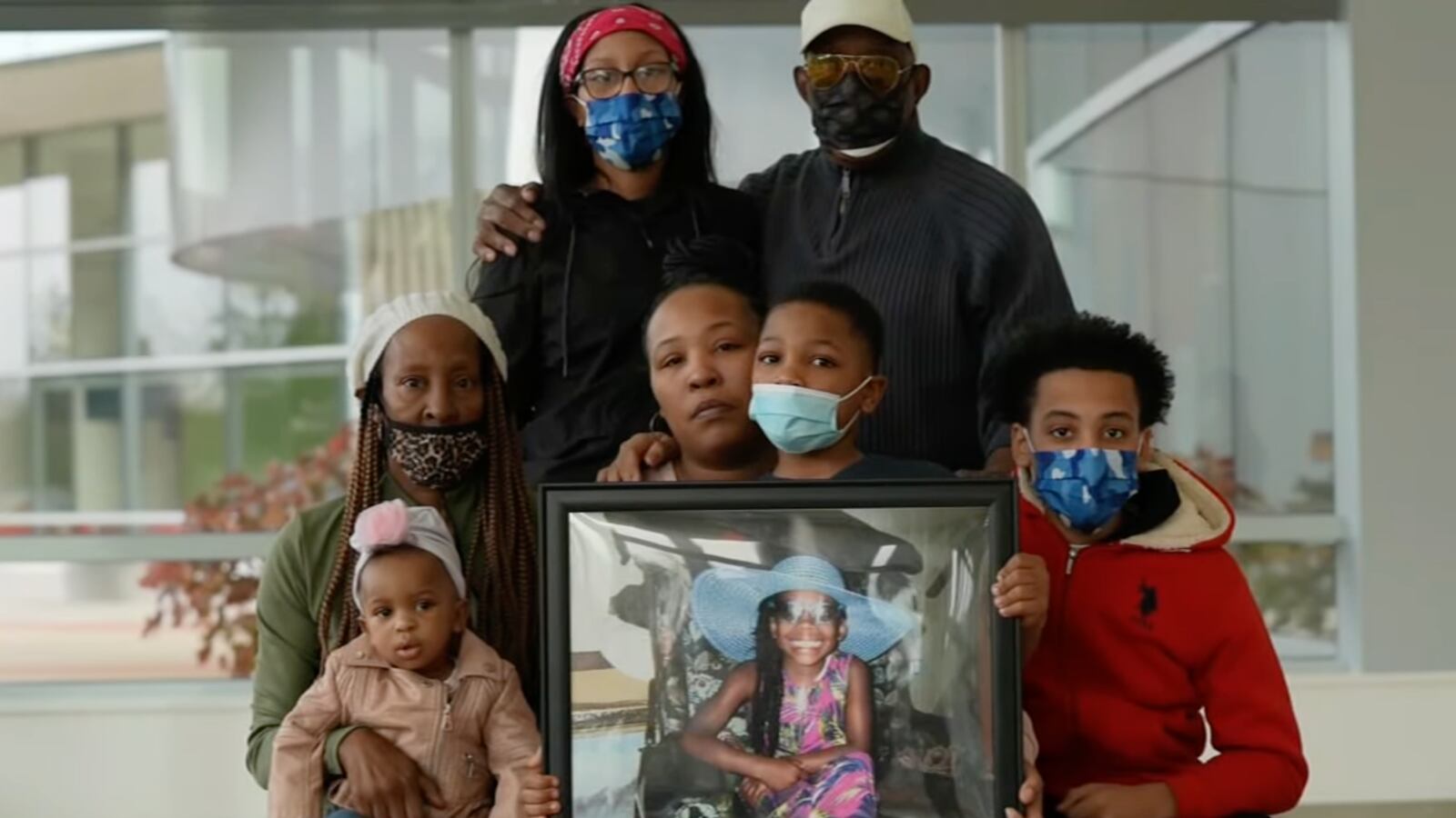 Screen_Shot_2021-12-22_at_7.47.56_AM_yg6evn