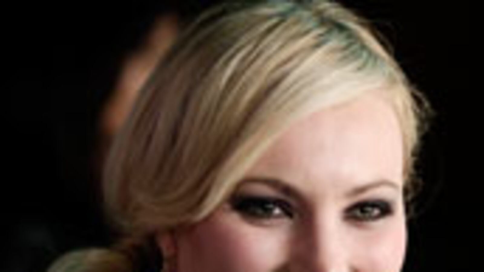 articles/2009/09/15/yes-i-wear-fake-hair/mccain-extensions_49738_yhktlt