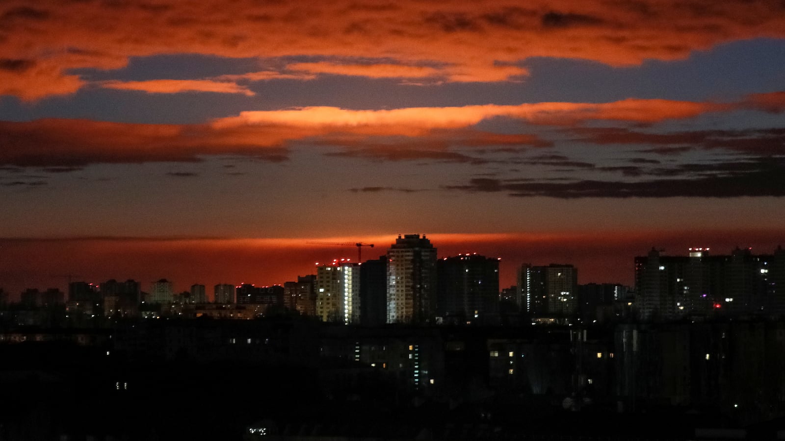 2022-02-28T174741Z_63775878_RC23TS9FSQOY_RTRMADP_3_UKRAINE-CRISIS-KYIV_bkmlr9