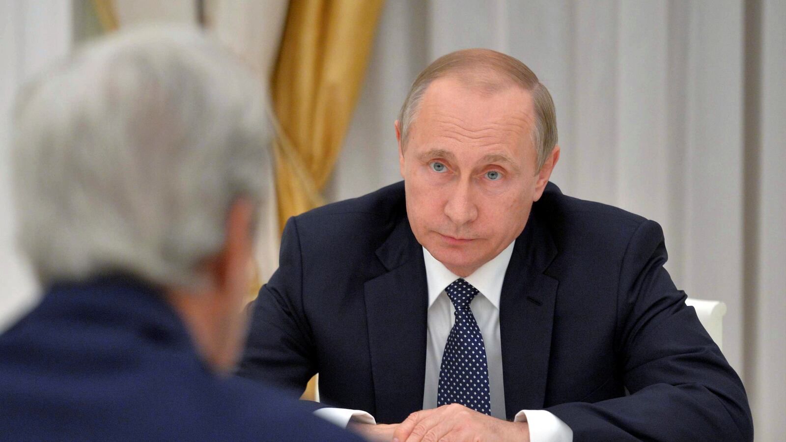 cheats/2016/08/02/poll-48-of-americans-say-russia-is-trying-to-control-the-election/160802-putin-cheat_prjfsg