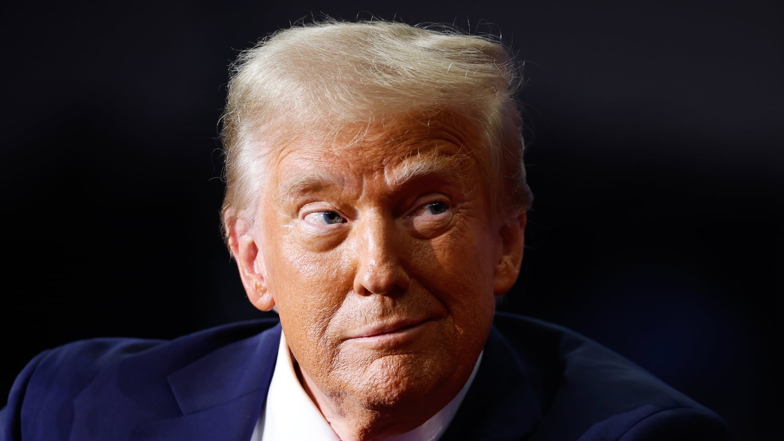 Donald Trump's mooning over himself again.