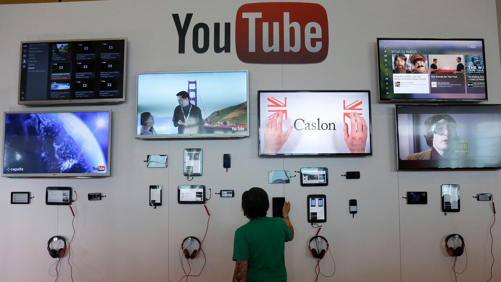 cheats/2013/05/28/buzzfeed-cnn-to-team-up-on-news-channel/130528-youtube-cheat_dcn5ww