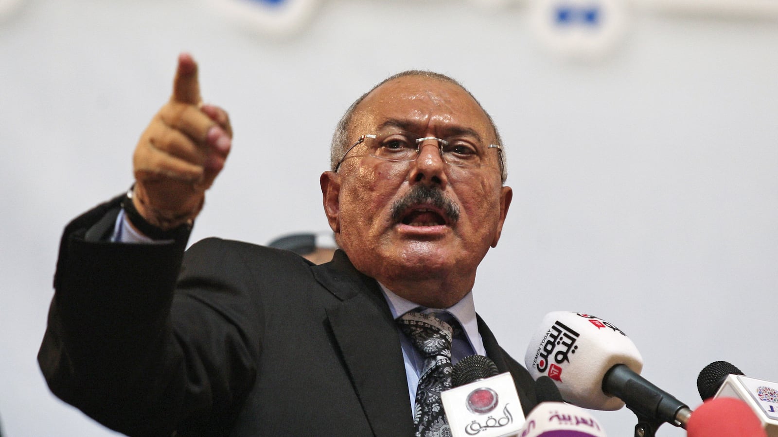 articles/2013/02/25/abdullah-saleh-yemen-s-unsackable-leader/130225-yemen-saleh-salama-tease_zuwjpo