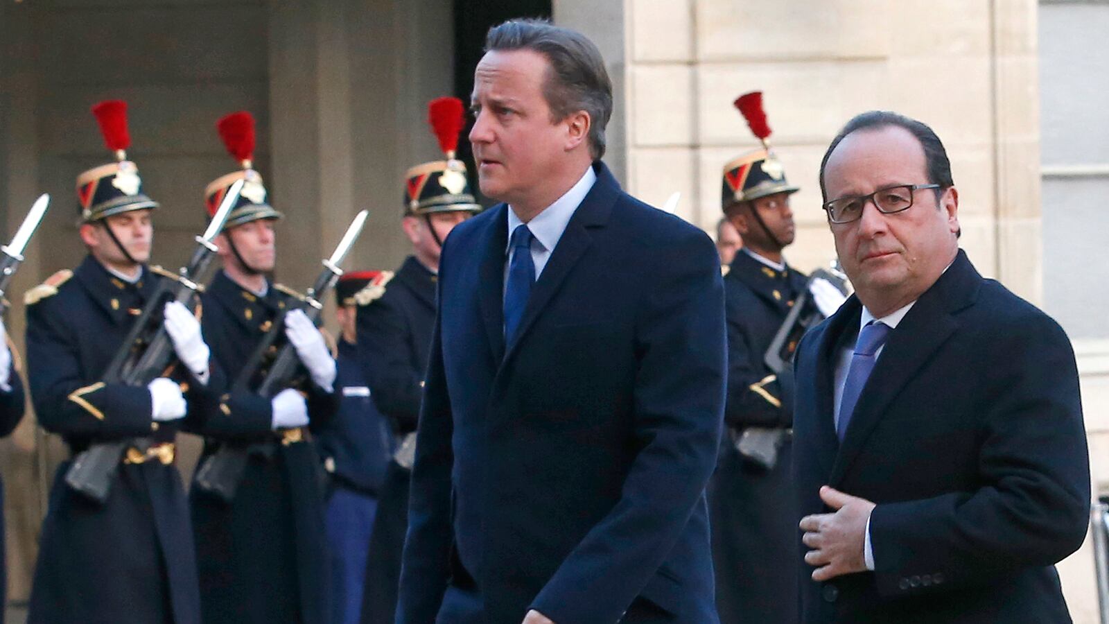 articles/2015/11/23/david-cameron-tries-to-coax-anti-war-britain-to-war/151123-hines-cameron-tease_zjjdbg