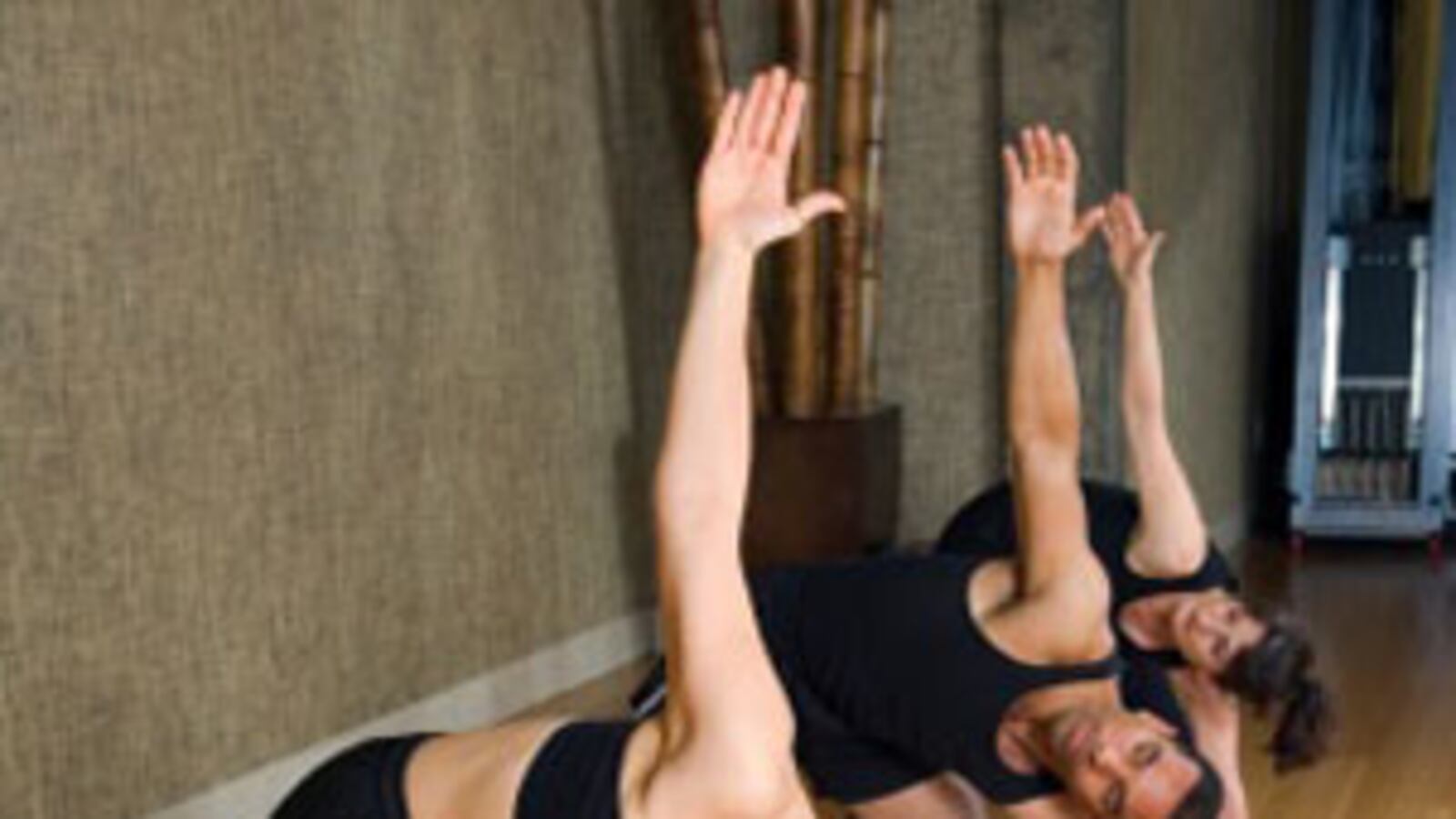 cheats/2008/11/24/the-yoga-fatwa/yoga_zt6nwc