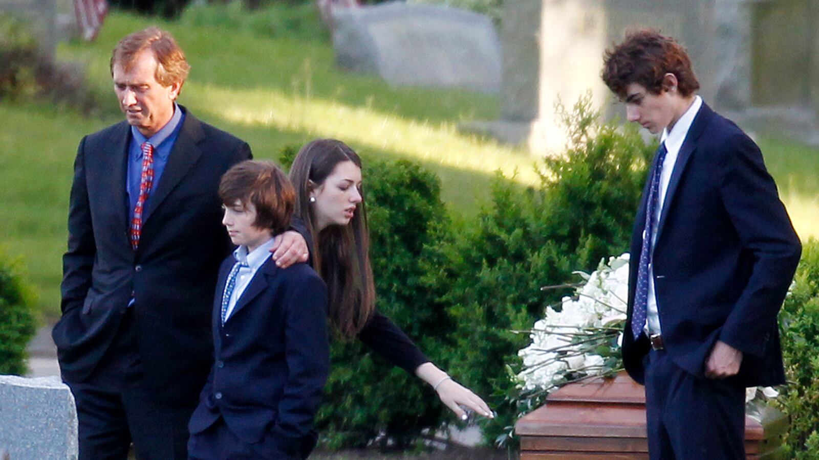 cheats/2012/07/14/mary-kennedy-s-grave-moved/mary-kennedy-autopsy_c6a3of