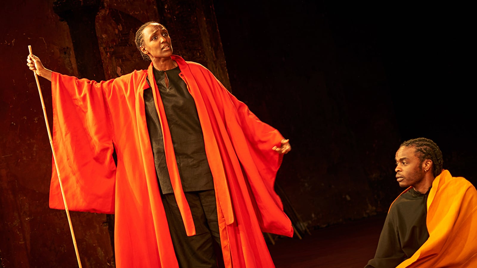 articles/2016/10/03/the-art-of-war-in-brooklyn-peter-brook-s-battlefield-at-bam/161002-Teeman-Peter-Brooks-battleground-tease_isopus