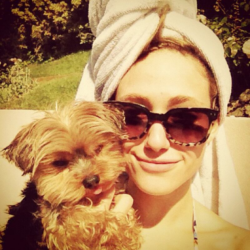 galleries/2012/05/15/britney-spears-lea-michele-more-celebrity-twitter-pictures-photos/twitpics-rossum_iwrlug