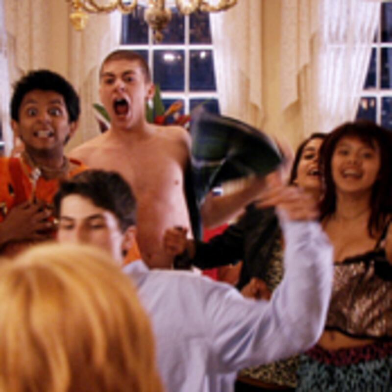 articles/2011/01/21/skins-on-mtv-sundance-hai-bo-and-more-culture-picks/skins_kwoary