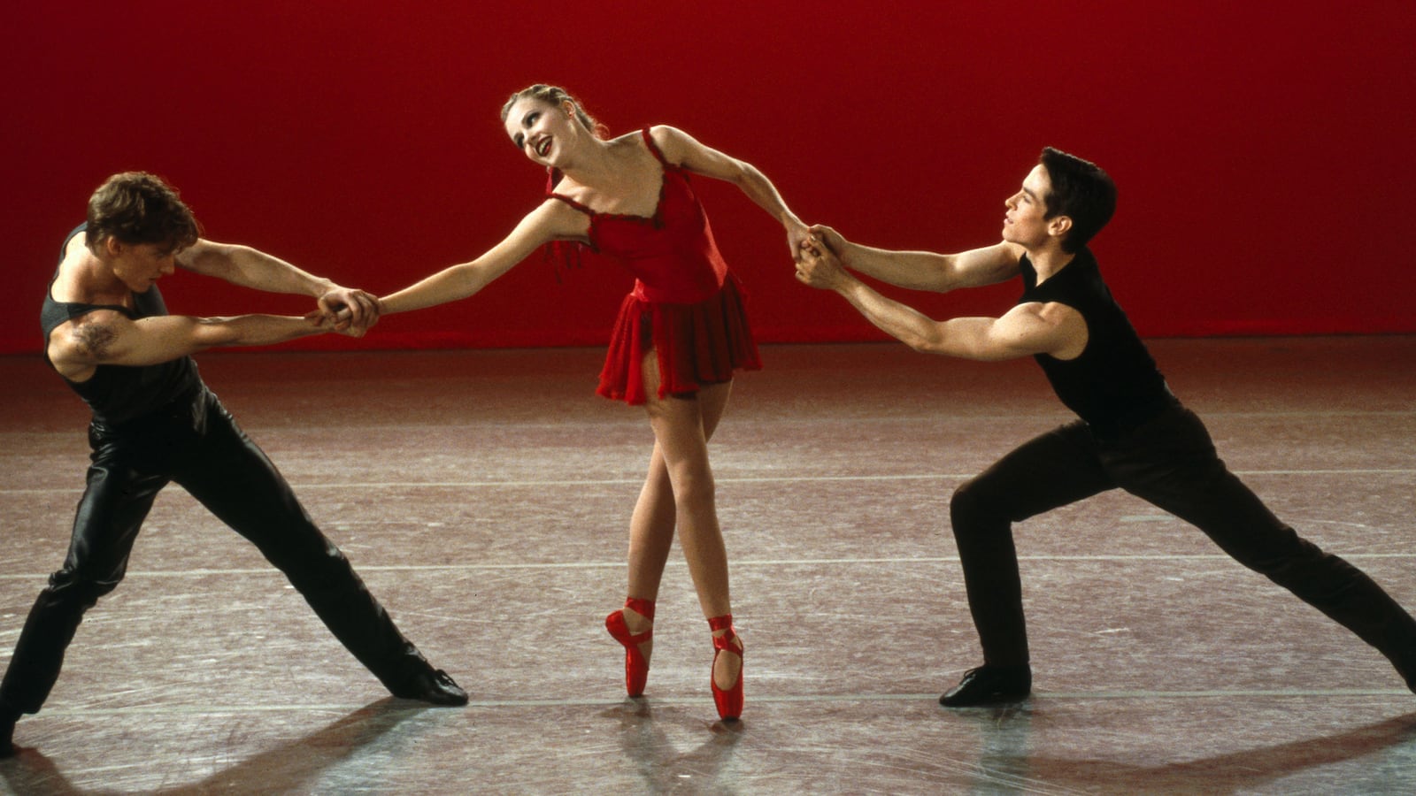 200511-bradley-centerstage-tease_wluzbf