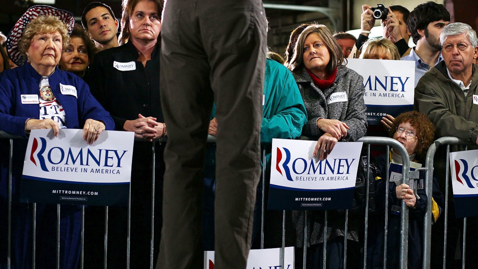 articles/2012/01/15/why-mitt-romney-will-prove-to-be-a-feeble-presidential-nominee/romney-weak-candidate-tomasky_s8ep55